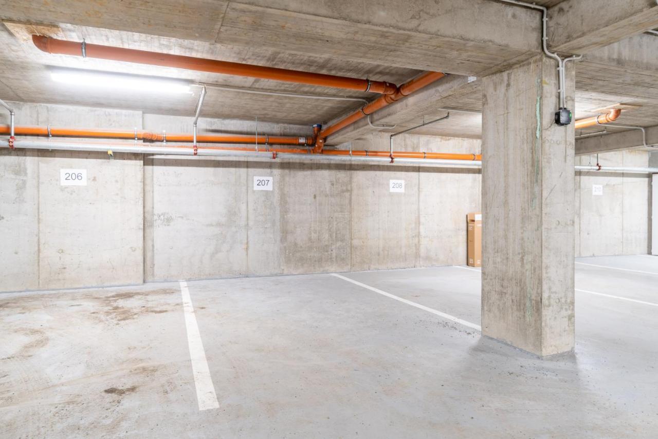 Brand New One Bedroom Apartment #54 In Brand New Building With Free Parking - Prague — Photos 2